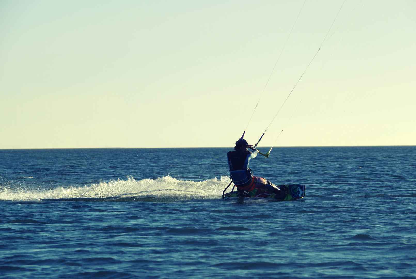 Cours en groupe Kitesurf Lagon