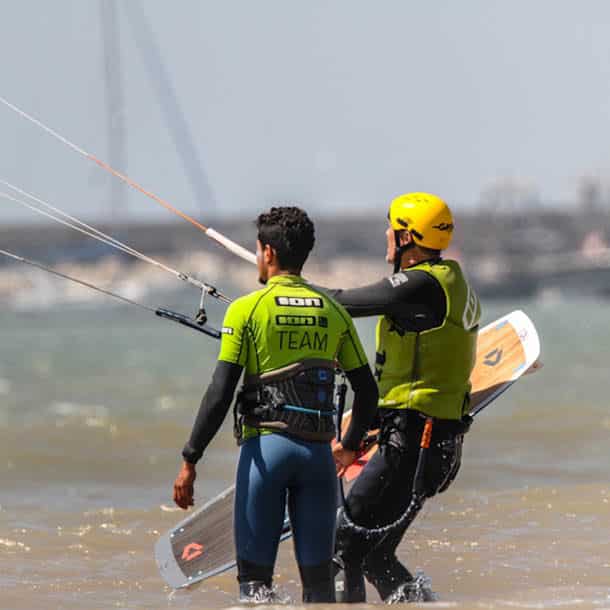 aprende a hacer kitesurf