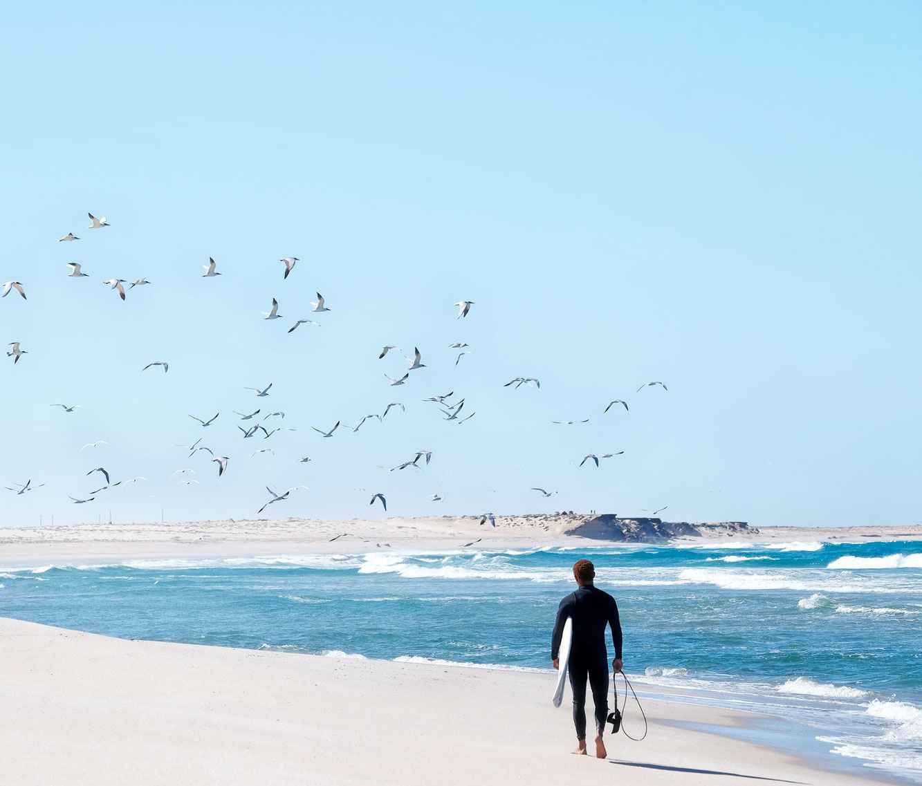 Clase de surf para adultos 12H + 7 comidas en el restaurante Ocean Vagabond