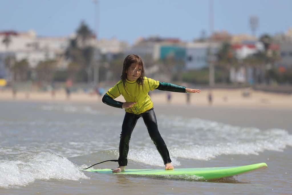 Cours de surf privés 2h | Enfant de 8 à 14 ans